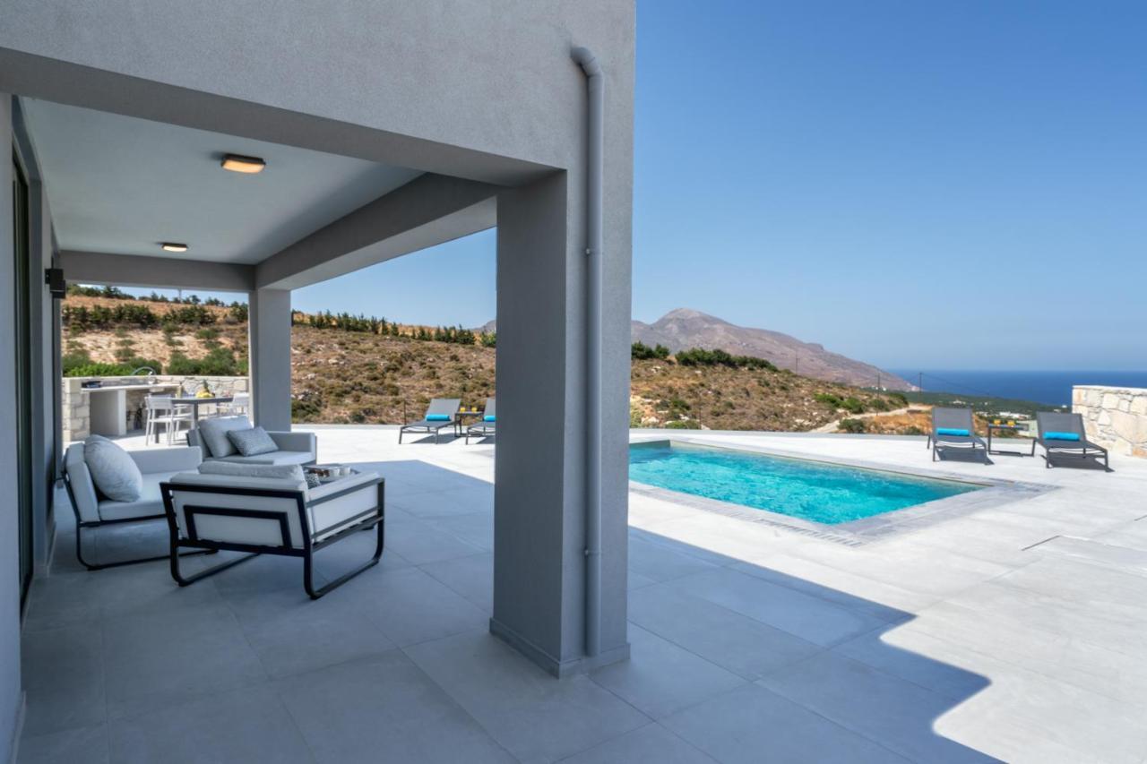 Luxurious Villa Cretan Aura With Private Heated Pool, Jacuzzi And Playroom Agios Ioannis  Esterno foto